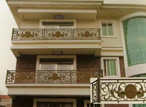 歐式鋅鋼陽(yáng)臺(tái)欄桿 歐式鋅鋼陽(yáng)臺(tái)欄桿