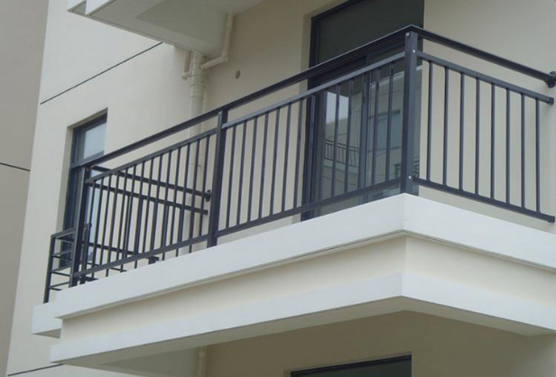 深圳怎樣挑選陽(yáng)臺(tái)欄桿和陽(yáng)臺(tái)欄桿？